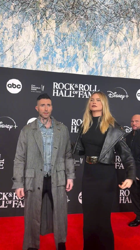 前几日，骚当Adam Levine携妻子南瓜Behati Prinsloo亮相了Rock……