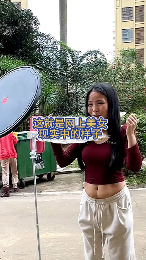 难怪手机上看到的个个都是美女！