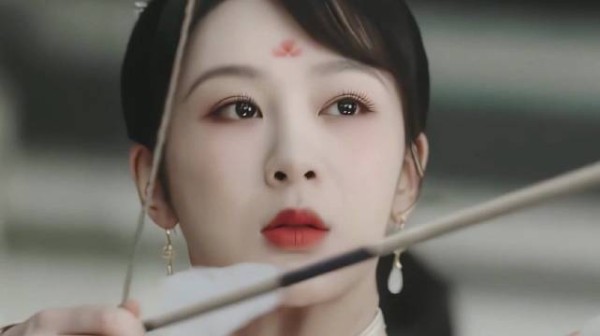 桃花纷飞处,小夭终于追寻到了父母的过往,22:00周播剧场播出!