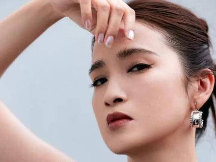 感谢「钱塘之夜影视盛典」颁给我“最具品质女演员”奖! 酷酷的 的一天