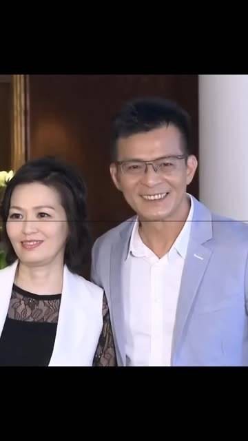 在家陪伴细心照顾患癌妻子，如今妻子已离世…