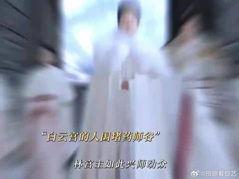 女医师霸气维护蒙冤剑客