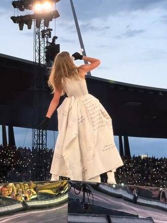 taylorswift 泰勒斯威夫特 霉霉 theerastour 哔波士顿 霉霉