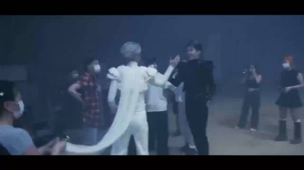 雅对于小鬼的评价让我们看到了优秀的音乐人之间总是惺惺相惜的!