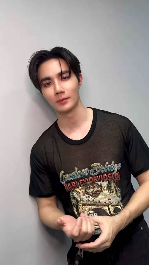 今天来的大家们都是很可爱的人 ️:有没有特别可爱的人?