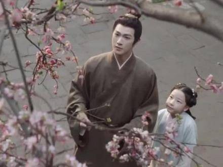 先看《五福临门》,再看《1999》就会变成一部伦理剧