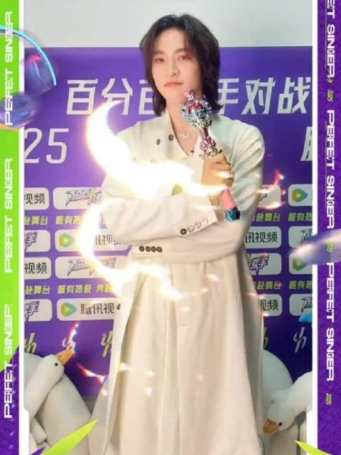《美少女战士月野多再现经典角色,粉丝热议造型与表现》