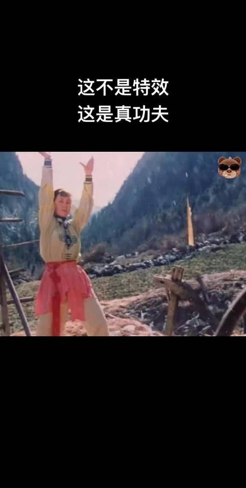 “蛇拳女王”张小花,武英级!这不是特效这是传武真功夫!