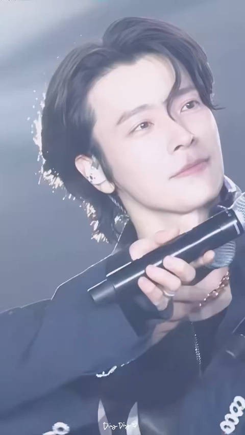 明年即将40岁的Super Junior李东海的颜值近况,好权威的一张脸…