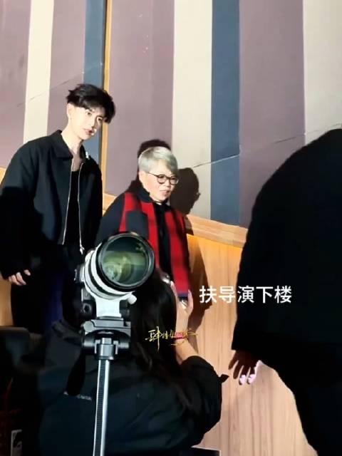 又绅士又细心高情商 我才是被任嘉伦圈粉的那个