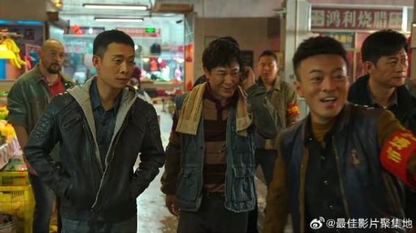 狂飙:唐小龙想高攀,哪料安欣一个举动,立马让他没脸!