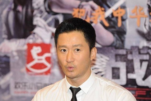 吴京是八旗中的满族人，那么旗人一定是满族人吗？