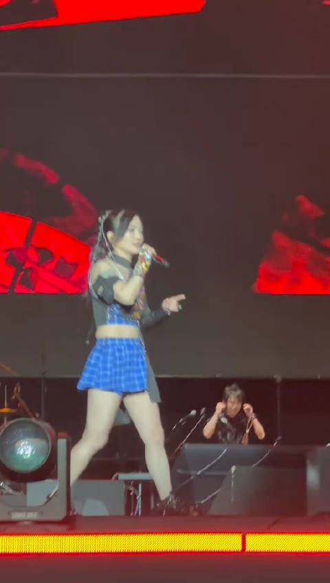 扬州龙舞极风音乐节上,云裳乐队携《夜归人》《木兰》等金曲炸场!