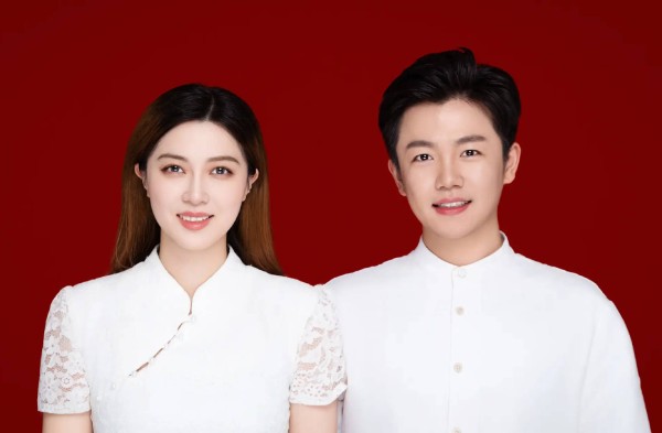 演员夏志远晒娃官宣身份转变，从《香蜜》月下仙人到现实奶爸！