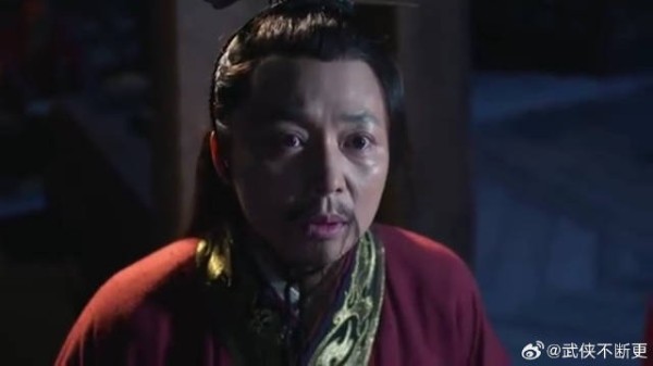 楚国太史令跪地迎接霸星降世,急忙向楚威王报告!