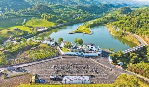 全国首次“文艺赋美乡村”交流活动在渝举行