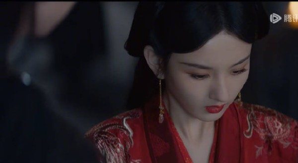 宋祖儿你是不是真的以为你国色天香可以迷惑的了我