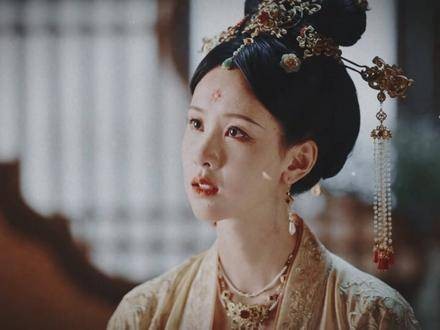 比起太后,我更向往成为皇后