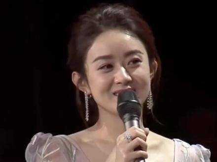 赵丽颖绯闻男友赵德胤被扒，性格与何炅相似，她一直钟情这类人？