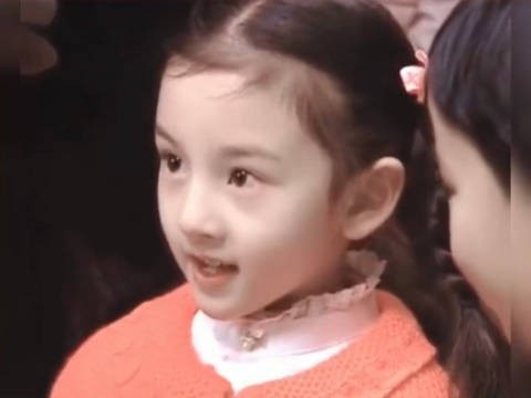 宋祖儿回应被叫姐姐，称戏龄长实际年龄小
