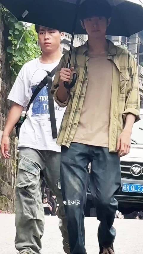 啊啊啊离陈哲远最近时手机居然宕机！