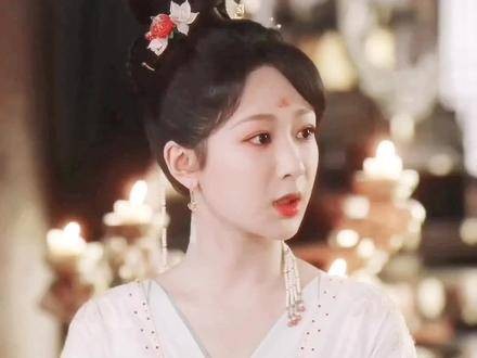 玑玹的情绪起伏不定 小夭与