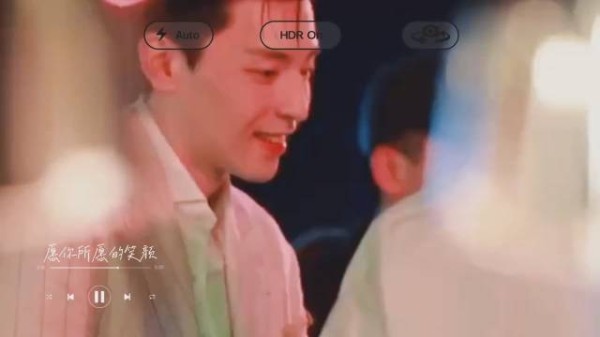 少爷的笑容太苏了，越看越心动