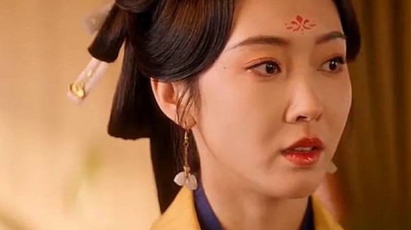 宣璐《折腰》颠覆形象演蛇蝎美人苏娥皇,妩媚狠辣惊艳观众