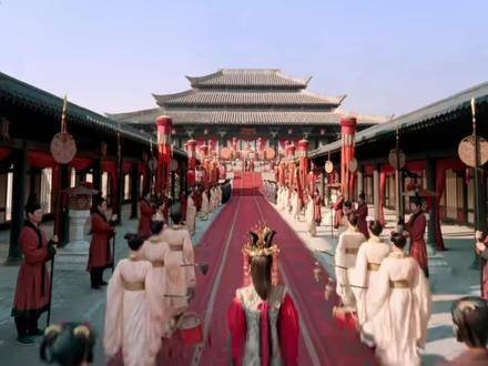 李蓉裴文宣婚礼现场，苏容卿出席送祝福