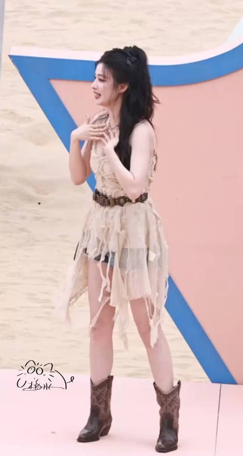 王楚然奔跑吧 跳舞,不要放过这个唱跳俱佳的女明星