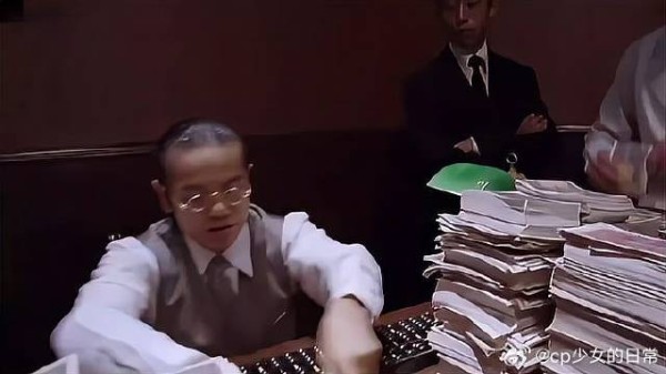 为何星爷要让冯小刚演流氓,看完这段终于懂了,演技绝了
