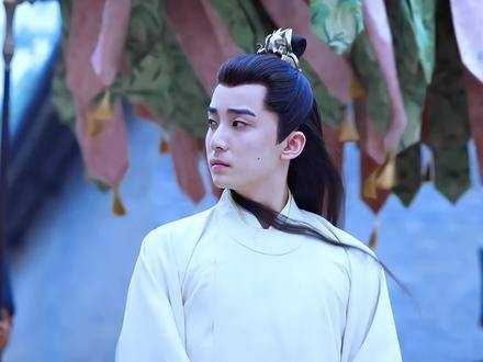 范闲助三皇子登上帝位