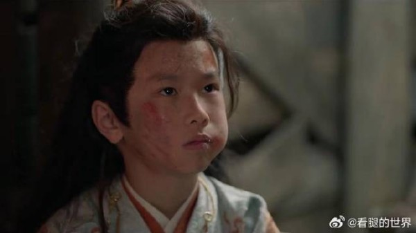 小孩得知消息，自己父亲修建的封禅台，竟然倒塌了