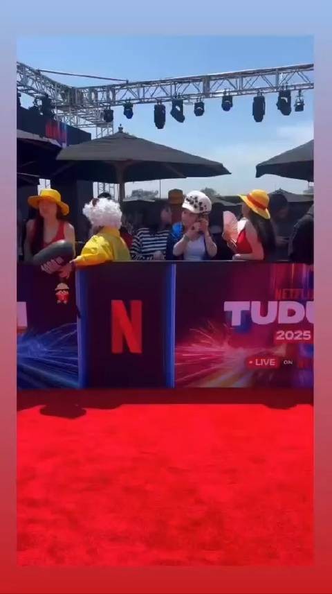 Netflix网飞TUDUM2025活动现场布置，梅利号和悬赏令等，是绝对的主角