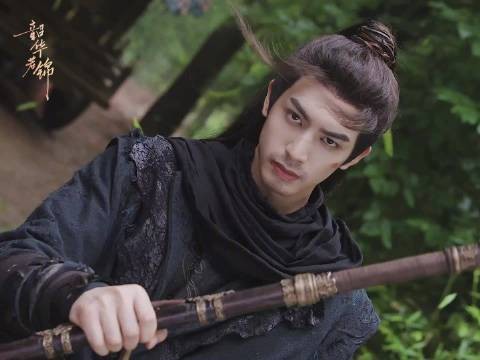 有定北王这样帅气的武姿进入上京