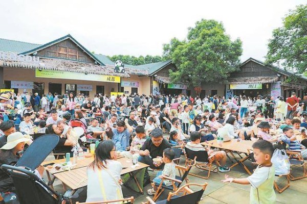 成都国际非遗节现场销售额1604.51万元、IP授权金额3.5亿元