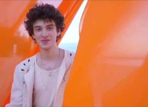 vogue把阿诺拉男主请过来了