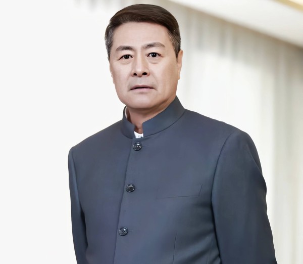 春晚钉子户和郭德纲同辈，家喻户晓相声大师，马季高徒加入德云社