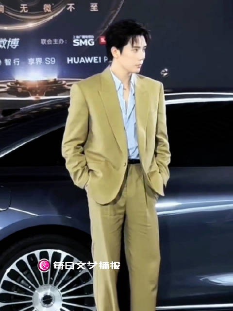 果然只要离开广东,老王哥@王安宇buss 就帅得不同凡响!