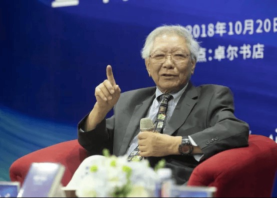 痛悼!诗人郑愁予去世，曾说自己算“半个武汉人”