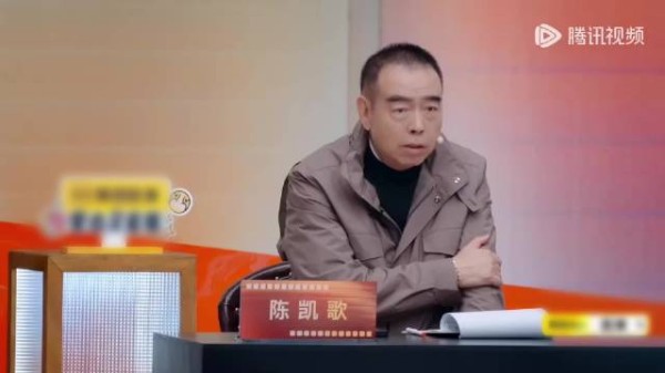 激动到尖 叫!陈凯歌在 说廖慧佳是“最会哭的女演员” !