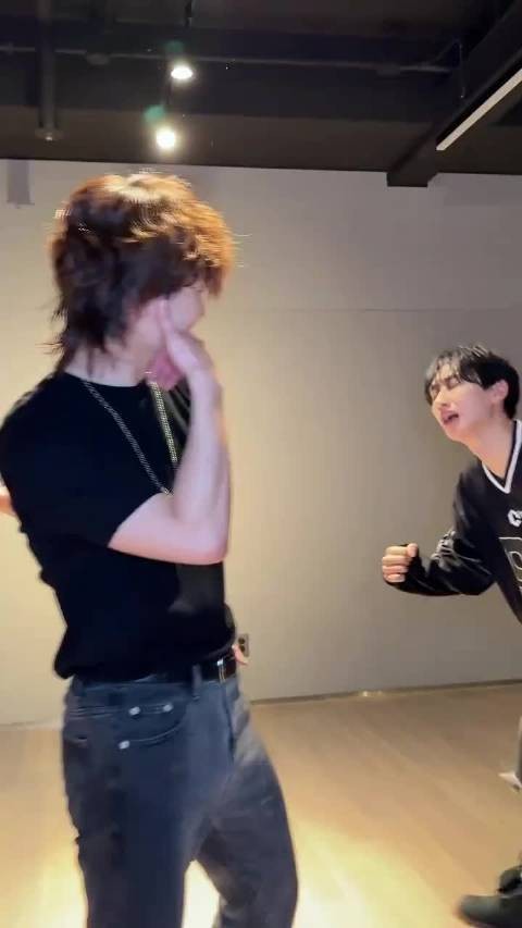 赫宰童哥！seventeen