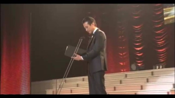 这个奖项充满努力与汗水