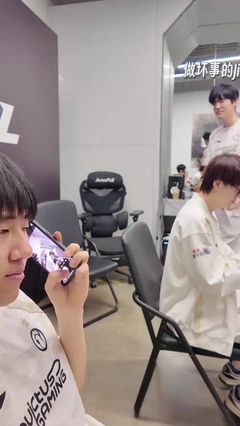 好配合的三个人 cr.igdy