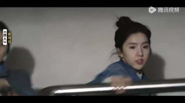曹斐然《蹲人》演绎晚期病人绝望,观众泪崩