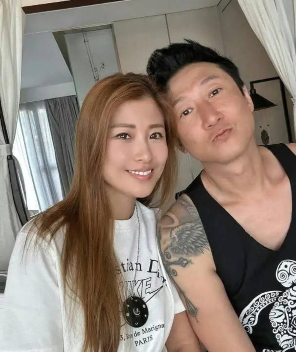 洪金宝儿媳回应出轨传闻：坦言依旧深爱老公