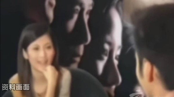 沈星用粤语与黎明交谈,谈起自己学粤语的原因,称觉得自己粤语没有广东人标准