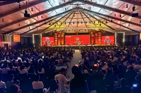 德云社非洲商演疑点多，郭德纲坦桑尼亚合影曝光，官方背景引发热议