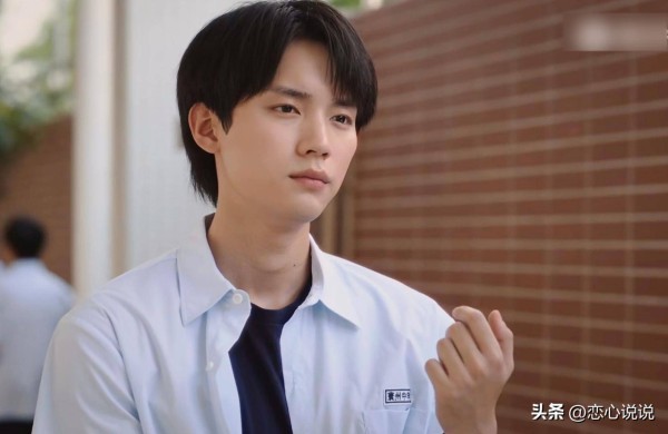张婧仪继《藏海传》后转演疼痛文学，800字带您看完《焕羽》原著