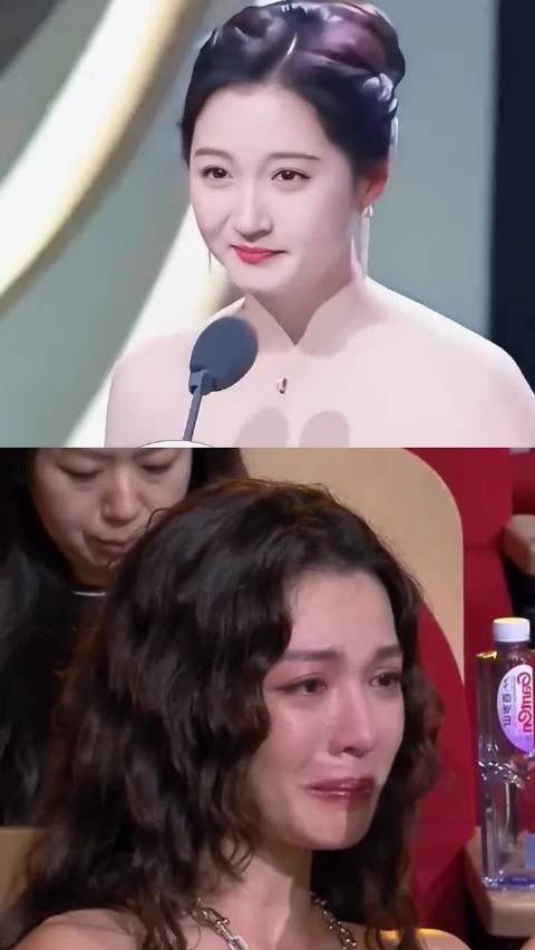 同获白玉兰奖台下反应暴露真实,关晓彤含泪祝福,钟楚曦哭到嘴抖 闫妮